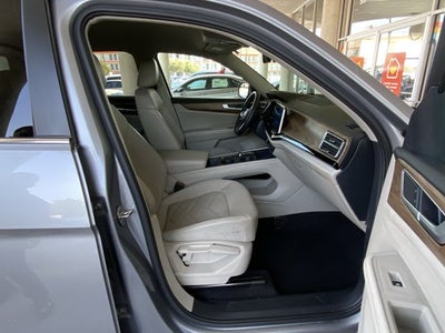 2024 Volkswagen Atlas 2.0T SE