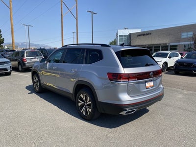 2024 Volkswagen Atlas 2.0T SE