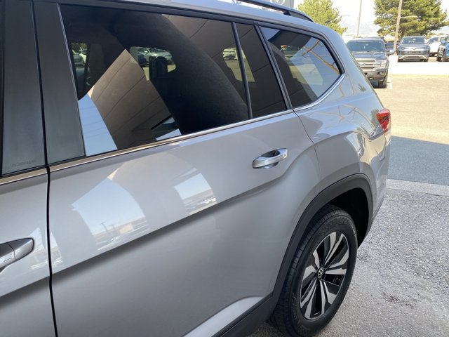 2024 Volkswagen Atlas 2.0T SE