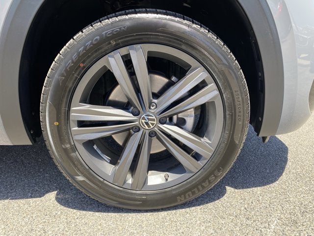2022 Volkswagen Atlas Cross Sport 3.6L V6 SEL R-Line