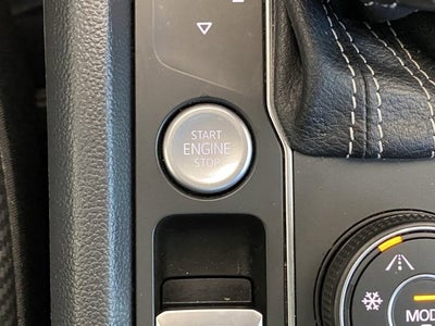 2022 Volkswagen Atlas Cross Sport 3.6L V6 SEL R-Line