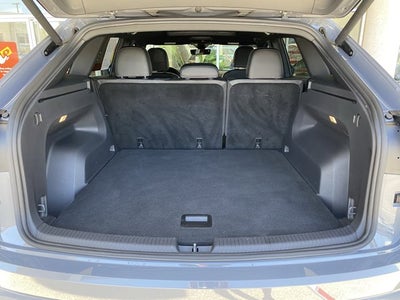 2022 Volkswagen Atlas Cross Sport 3.6L V6 SEL R-Line