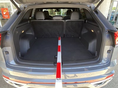 2022 Volkswagen Atlas Cross Sport 3.6L V6 SEL R-Line