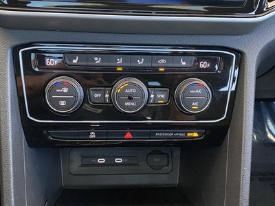 2022 Volkswagen Atlas Cross Sport 3.6L V6 SEL R-Line