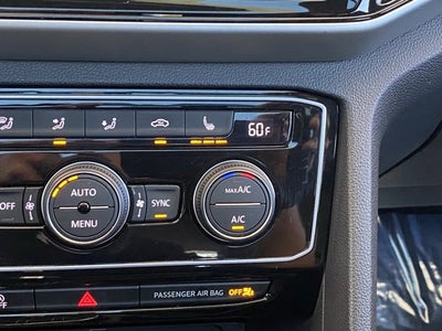 2022 Volkswagen Atlas Cross Sport 3.6L V6 SEL R-Line