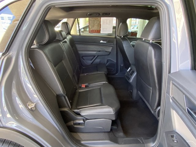 2022 Volkswagen Atlas Cross Sport 3.6L V6 SEL R-Line