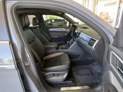 2022 Volkswagen Atlas Cross Sport 3.6L V6 SEL R-Line