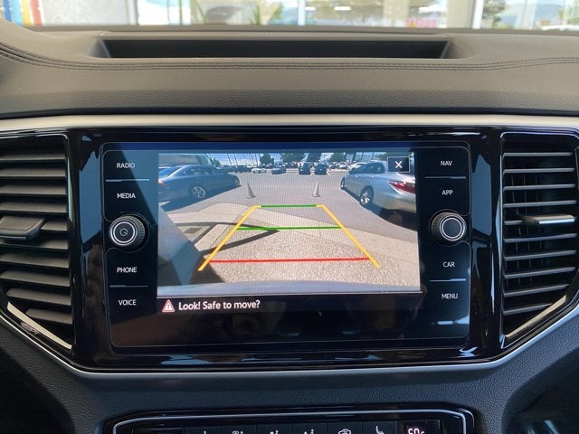 2022 Volkswagen Atlas Cross Sport 3.6L V6 SEL R-Line