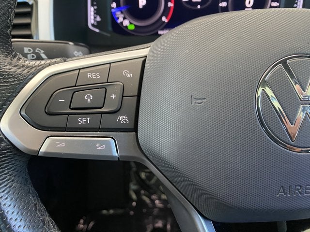 2022 Volkswagen Atlas Cross Sport 3.6L V6 SEL R-Line