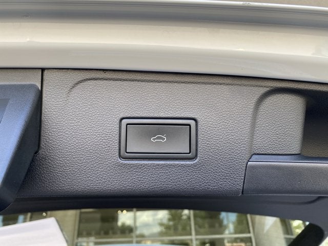 2023 Volkswagen Atlas 3.6L V6 SEL R-Line