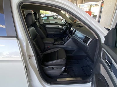 2023 Volkswagen Atlas 3.6L V6 SEL R-Line