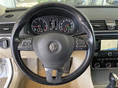 2014 Volkswagen Passat TDI SE