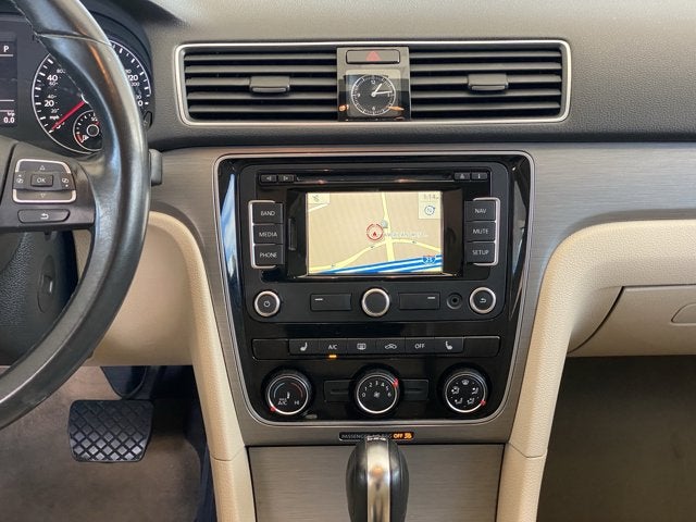 2014 Volkswagen Passat TDI SE