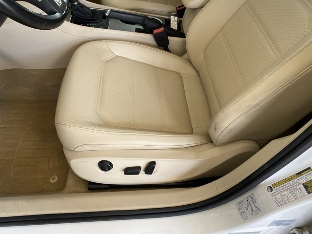 2014 Volkswagen Passat TDI SE