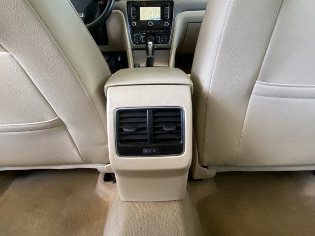2014 Volkswagen Passat TDI SE