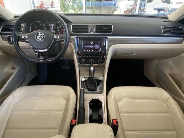 2017 Volkswagen Passat 1.8T SE