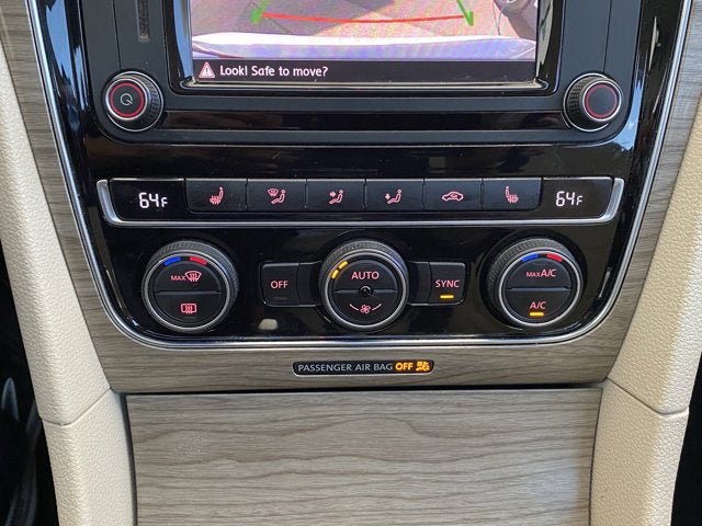 2017 Volkswagen Passat 1.8T SE