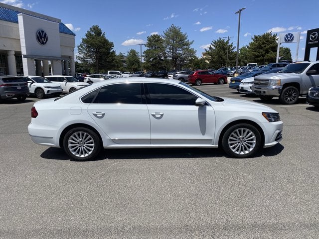 2017 Volkswagen Passat 1.8T SE