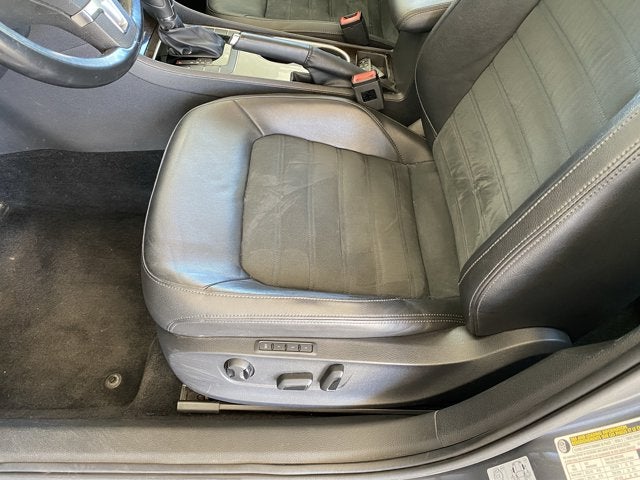 2014 Volkswagen Passat TDI SEL Premium