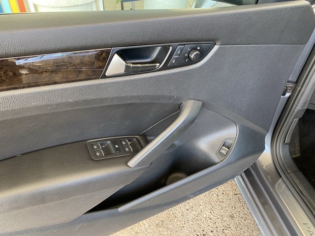 2014 Volkswagen Passat TDI SEL Premium