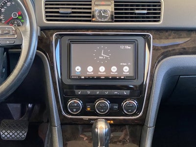 2014 Volkswagen Passat TDI SEL Premium