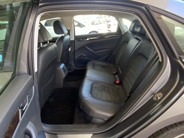 2014 Volkswagen Passat TDI SEL Premium
