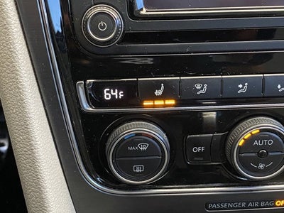 2017 Volkswagen Passat 1.8T R-Line