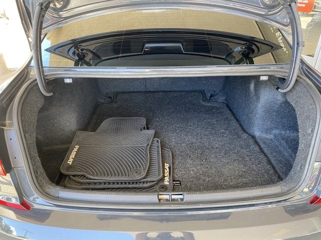 2017 Volkswagen Passat 1.8T R-Line