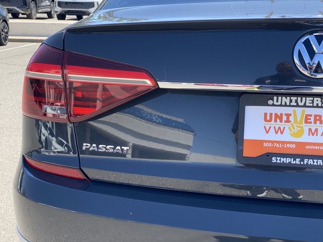 2017 Volkswagen Passat 1.8T R-Line