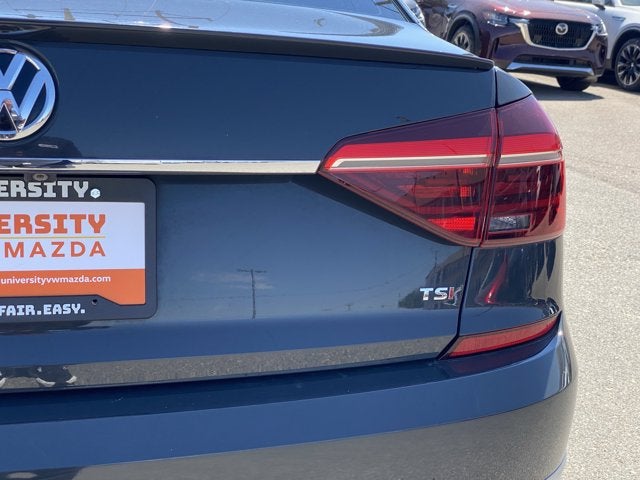 2017 Volkswagen Passat 1.8T R-Line