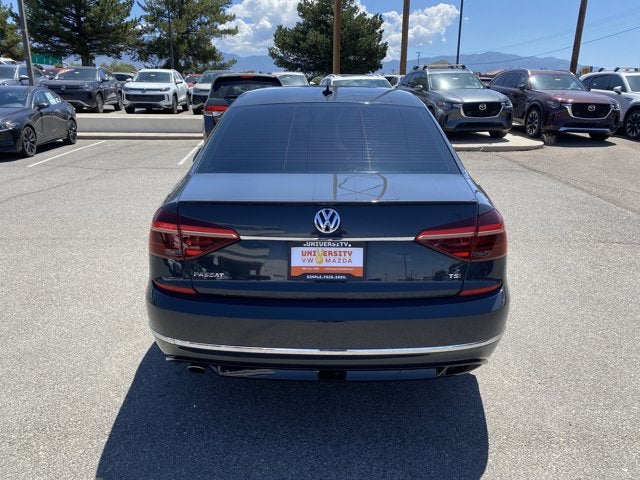 2017 Volkswagen Passat 1.8T R-Line