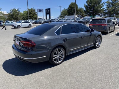 2017 Volkswagen Passat 1.8T R-Line