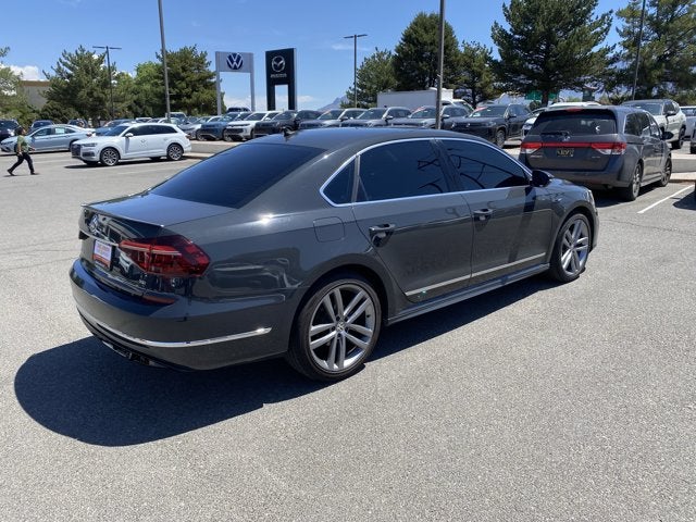 2017 Volkswagen Passat 1.8T R-Line