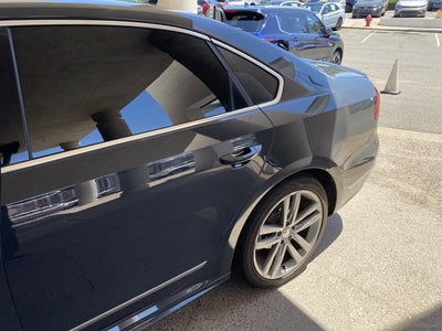 2017 Volkswagen Passat 1.8T R-Line