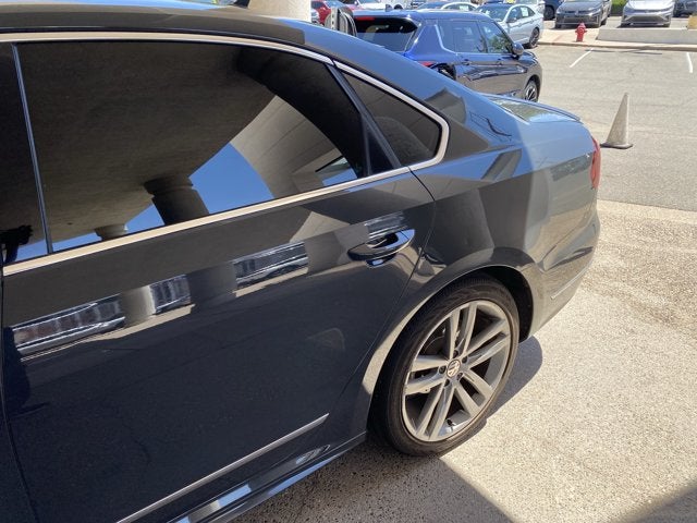 2017 Volkswagen Passat 1.8T R-Line