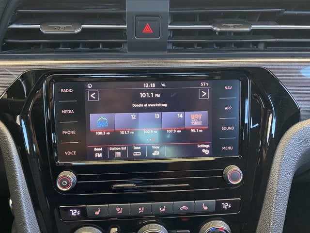 2021 Volkswagen Passat 2.0T R-Line