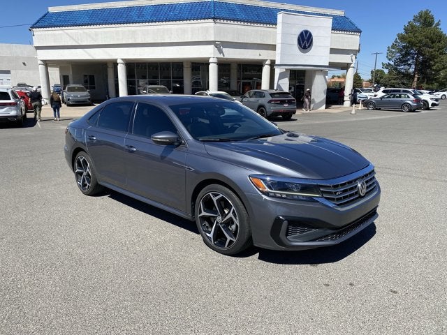 2021 Volkswagen Passat 2.0T R-Line