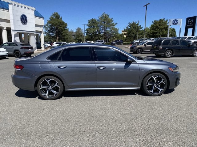 2021 Volkswagen Passat 2.0T R-Line