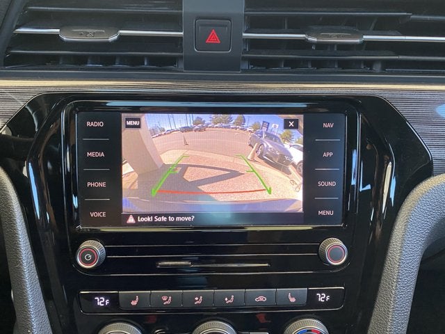 2021 Volkswagen Passat 2.0T R-Line