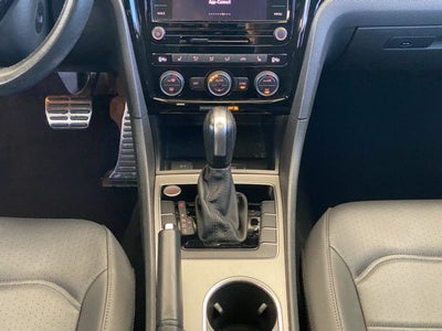 2021 Volkswagen Passat 2.0T R-Line
