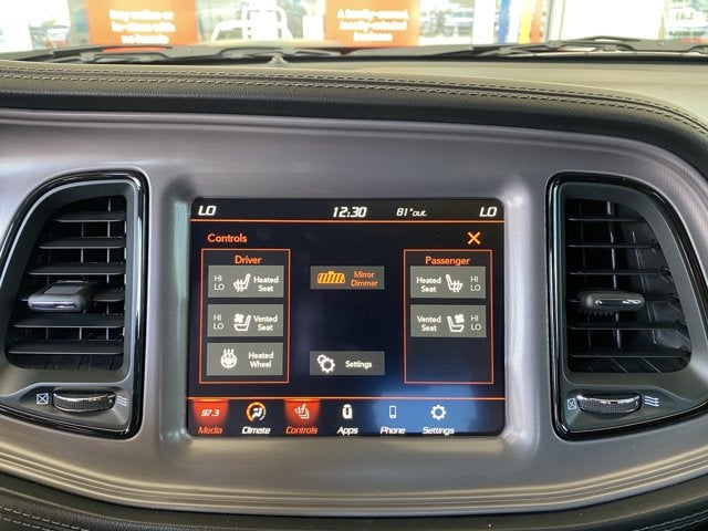 2023 Dodge Challenger R/T Shaker