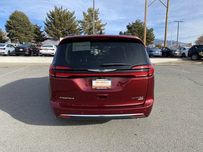 2023 Chrysler Pacifica Limited