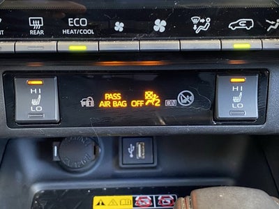 2023 Toyota RAV4 XSE