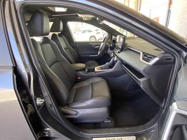 2023 Toyota RAV4 XSE