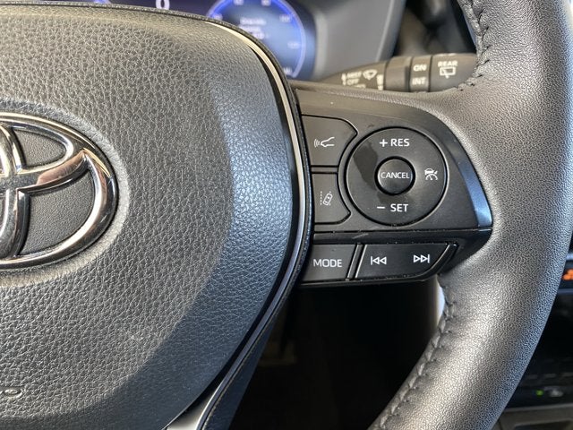 2023 Toyota RAV4 XSE