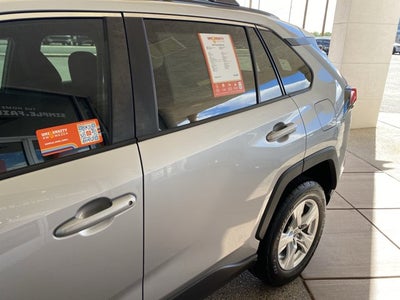 2020 Toyota RAV4 XLE