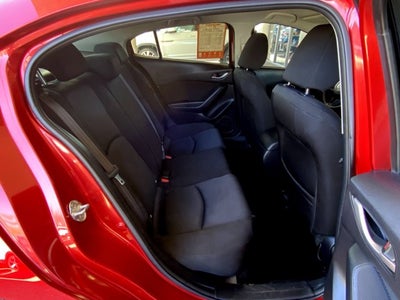 2015 Mazda Mazda3 i Sport