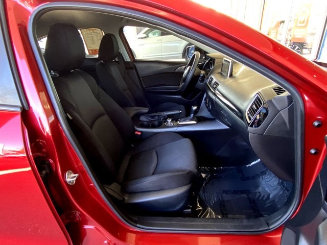 2015 Mazda Mazda3 i Sport