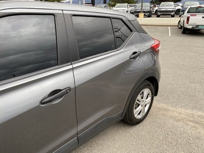 2020 Nissan Kicks S