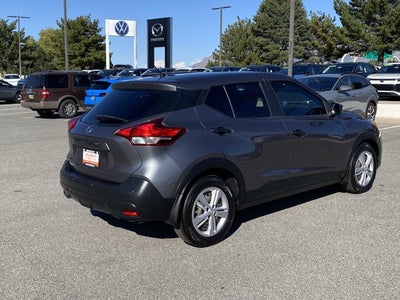 2020 Nissan Kicks S